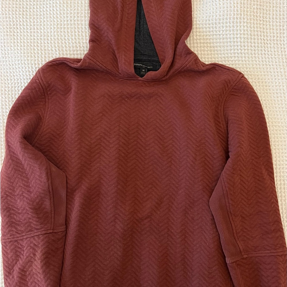 Men's Maroon Quilted Hoodie